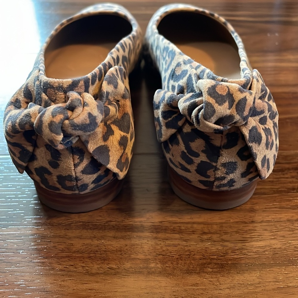 Bernardo Leopard Bow Ballet Flats NEW